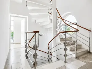 Prodej ordinace, Křižanov, Benešovo náměstí, 530 m2