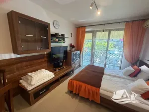 Prodej bytu 1+kk, Primorsko, Bulharsko, 33 m2