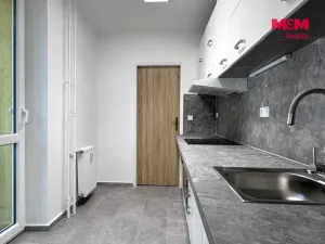 Pronájem bytu 3+1, Ústí nad Labem - Ústí nad Labem-centrum, Velká Hradební, 53 m2
