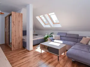 Prodej obchodního prostoru, Říčany - Jažlovice, Jažlovická, 249 m2