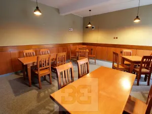 Pronájem restaurace, Praha - Kobylisy, Zenklova, 177 m2