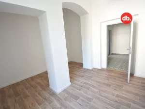 Pronájem bytu 3+kk, Karlovy Vary, Táborská, 80 m2