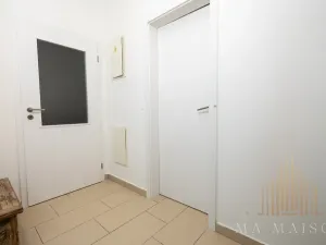 Pronájem bytu 2+kk, Praha - Libeň, Kurta Konráda, 61 m2