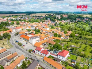 Prodej bytu 3+kk, Rožďalovice, Náměstí, 68 m2