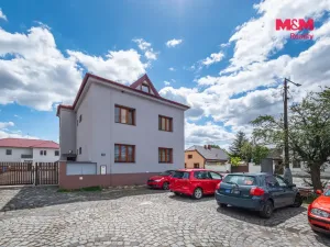 Prodej bytu 3+kk, Rožďalovice, Náměstí, 68 m2