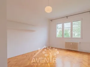 Prodej bytu 3+1, Zlín, Dukelská, 55 m2