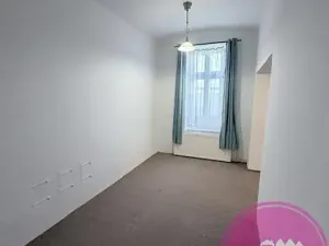 Pronájem bytu 2+1, Olomouc, tř. Svornosti, 48 m2