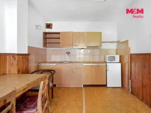 Prodej ubytování, Deštné v Orlických horách, 850 m2