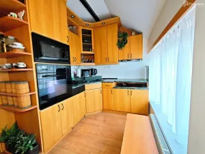 Prodej bytu 3+kk, Náměšť nad Oslavou, Husova, 108 m2