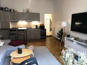 Pronájem bytu 3+kk, Praha - Vinohrady, Krkonošská, 73 m2