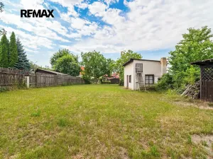 Prodej pozemku pro bydlení, Břasy, 678 m2