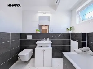 Pronájem bytu 2+kk, Praha - Hlubočepy, Hugo Haase, 55 m2