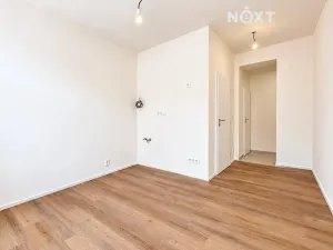 Prodej bytu 1+kk, Praha - Vysočany, Kolmá, 23 m2
