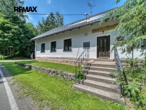 Prodej rodinného domu, Radvanice, 215 m2