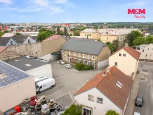 Prodej obchodního prostoru, Kladno, Dr. Steinera, 376 m2