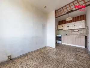 Prodej bytu 3+1, Praha - Černý Most, Pospíchalova, 70 m2