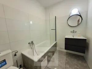 Pronájem bytu 1+1, Jaroměř, Královédvorská, 38 m2