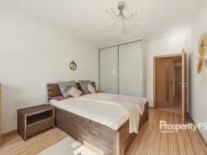 Prodej bytu 2+kk, Praha - Řeporyje, Kakosova, 42 m2