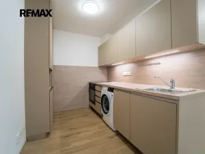 Pronájem bytu 2+kk, Kolín, Klenovecká, 44 m2