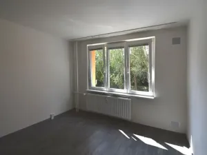 Pronájem bytu 1+1, Jirkov, Studentská, 36 m2
