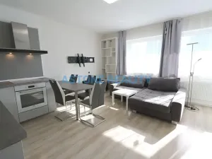 Pronájem bytu 2+kk, Praha - Letňany, Tupolevova, 52 m2