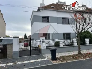 Pronájem bytu 2+kk, Kolín, Zličská, 50 m2