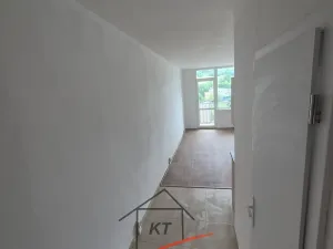 Pronájem bytu 1+kk, Děčín, Žerotínova, 35 m2
