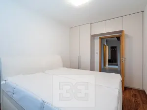 Pronájem bytu 3+kk, Praha - Velká Chuchle, Mrkosova, 70 m2