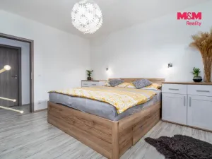 Prodej rodinného domu, Vodochody - Hoštice, Na Kopečku, 90 m2