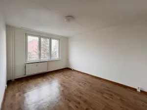Pronájem bytu 2+1, Chomutov, Skalková, 51 m2