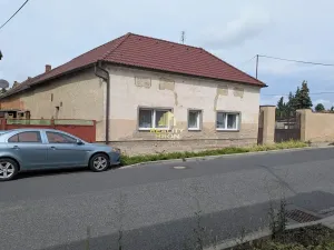 Prodej rodinného domu, Chrást, 206 m2