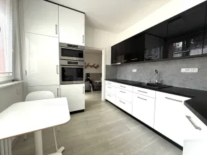 Prodej bytu 3+1, Šternberk, Uničovská, 62 m2