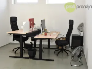 Pronájem obchodního prostoru, Ostrava, Cihelní, 701 m2