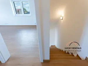 Pronájem bytu 3+kk, Řehenice, 77 m2