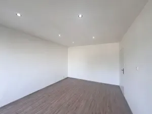 Pronájem bytu 2+1, Klášterec nad Ohří, Královéhradecká, 67 m2