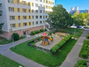 Prodej bytu 3+1, Praha - Chodov, Valentova, 69 m2