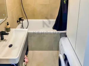 Prodej bytu 3+1, Praha - Chodov, Valentova, 69 m2