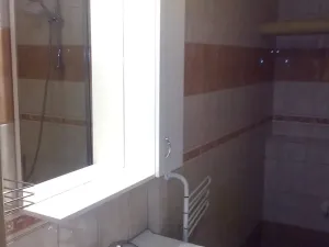 Pronájem bytu 2+kk, Praha, U Dívčích hradů, 54 m2