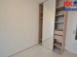 Pronájem bytu 2+kk, Praha - Letňany, Frýdecká, 54 m2