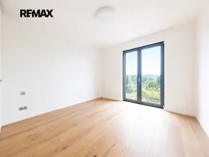 Prodej bytu 3+kk, Praha - Libeň, Menclova, 101 m2