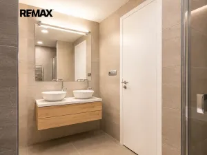 Prodej bytu 3+kk, Praha - Libeň, Menclova, 101 m2