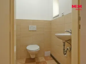 Pronájem bytu 4+1, Čáslav - Čáslav-Nové Město, Husova, 98 m2