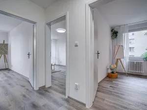 Pronájem bytu 4+1, Děčín - Děčín IX-Bynov, Nálepkova, 78 m2