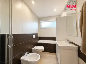 Pronájem rodinného domu, Dobrovice - Holé Vrchy, 120 m2