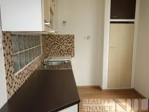 Pronájem bytu 2+1, Plzeň, Blatenská, 53 m2