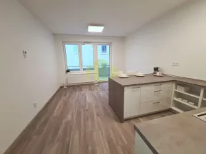 Pronájem bytu 1+kk, Olomouc, Tovární, 33 m2