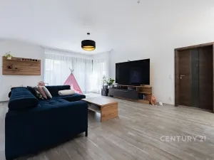 Prodej rodinného domu, Praha - Modřany, Horkého, 166 m2