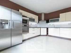 Pronájem bytu 4+1, Chýně, U Dráhy, 131 m2
