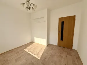Pronájem bytu 3+kk, Holice, Holubova, 73 m2