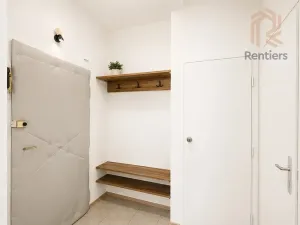 Prodej bytu 1+1, Praha - Podolí, Sinkulova, 33 m2